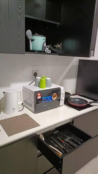 Cozy Flexus Signature 4 Guests Pool Nflix Hbo Kuala Lumpur Exterior foto